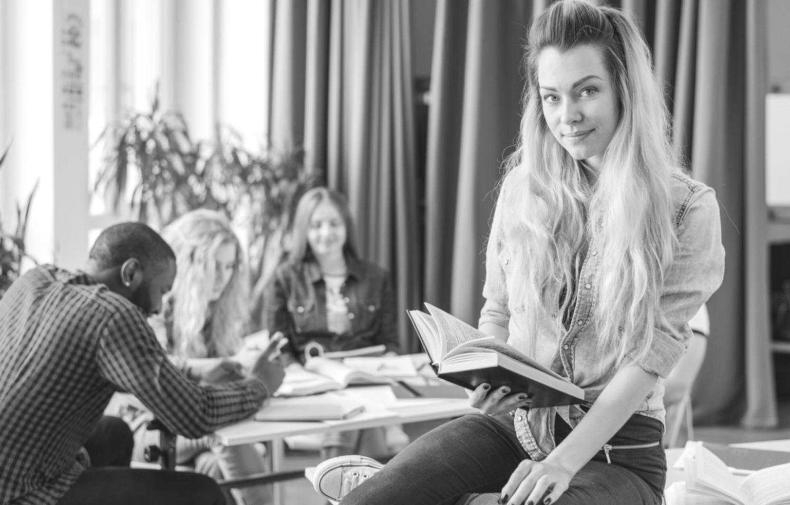 Analyse de données économiques sur écrans multiples